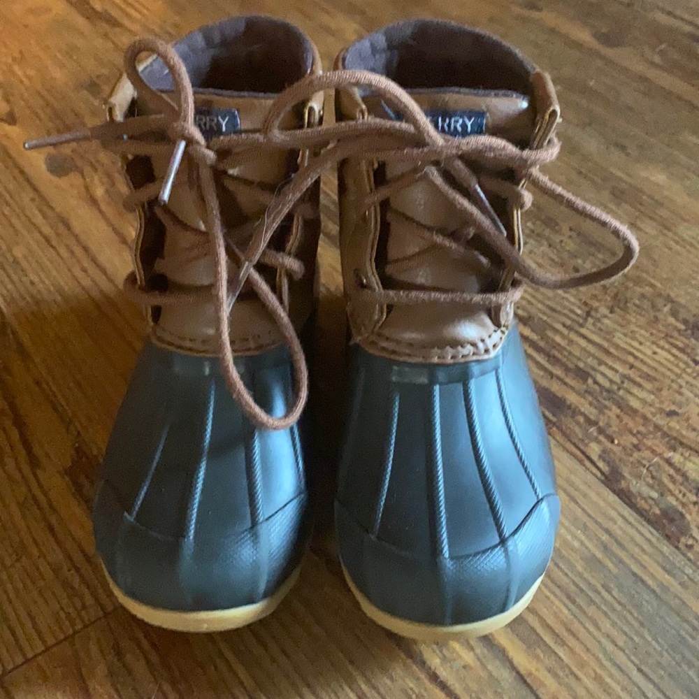 Sperry boots size 10 toddler